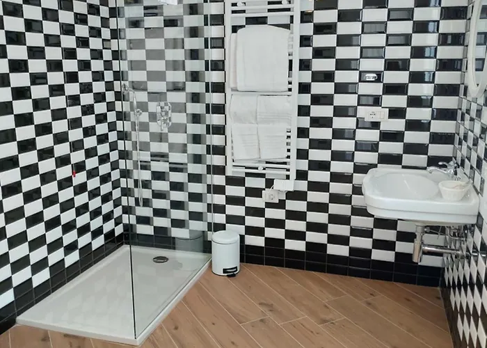 ゲストハウス Rmaison Luxury オルビア